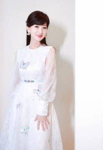 赵雅芝个人资料简介 赵雅芝介绍