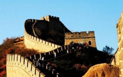​中国的长城是外星人帮帮健造的吗，没有是_跟外星人无闭