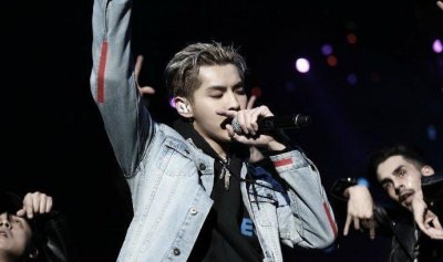​天天向上吴亦凡自创品牌 吴亦凡遭遇史上最严重考验