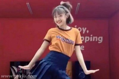 ​抖音晃奶很厉害的视频盘点 风气太不正带坏不少人