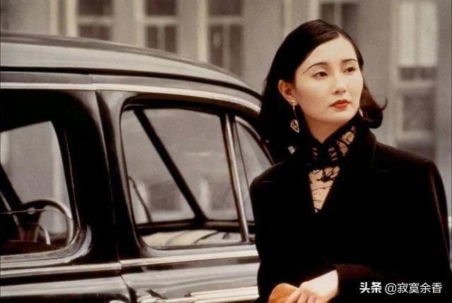 黄日华主演的最好看的电视剧（合作的当家花旦多达60位）(10)
