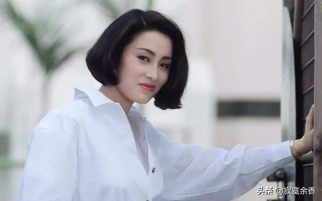 黄日华主演的最好看的电视剧（合作的当家花旦多达60位）(13)