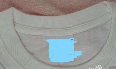 ​衣服领口变形怎么恢复,圆领领口变形恢复妙招