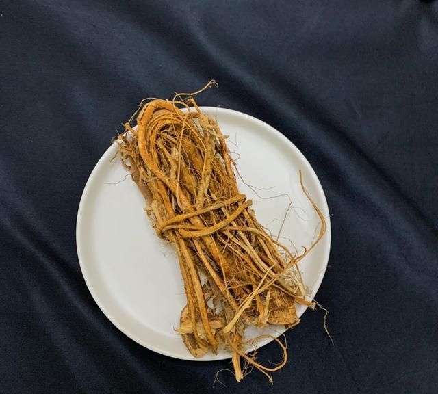 五指毛桃煲汤配什么，五指毛桃煲汤配什么？图3