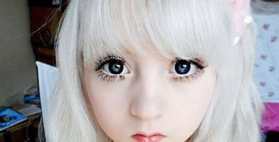 ​英国15岁白化病萝莉，维纳斯·巴勒莫_被封寰球宅男女神