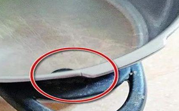 长心眼!家里的什么物品招鬼,用过的红包请早点扔(破财倒霉)