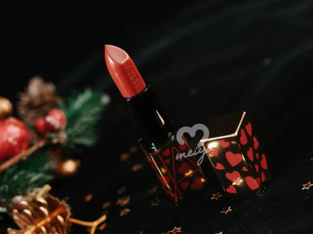 圣诞礼物送什么最合适(今年圣诞送这些)(48)