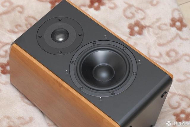 漫步者s2000电脑音箱测评(聆听温暖的声音)(22)