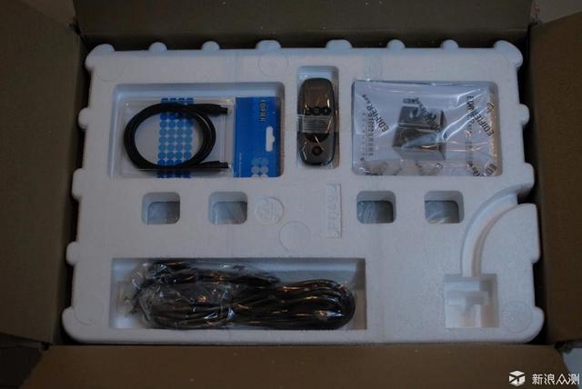 漫步者s2000电脑音箱测评(聆听温暖的声音)(4)