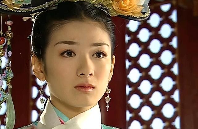 整形失败去世的女明星(12位被整形毁掉的女星)(16)