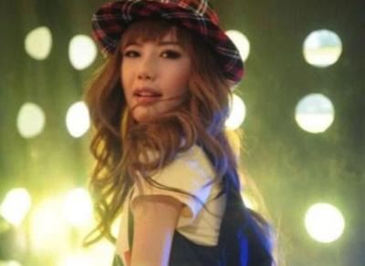 整形失败去世的女明星(12位被整形毁掉的女星)(48)