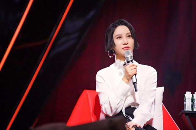 整形失败去世的女明星(12位被整形毁掉的女星)(44)