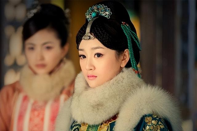 整形失败去世的女明星(12位被整形毁掉的女星)(8)