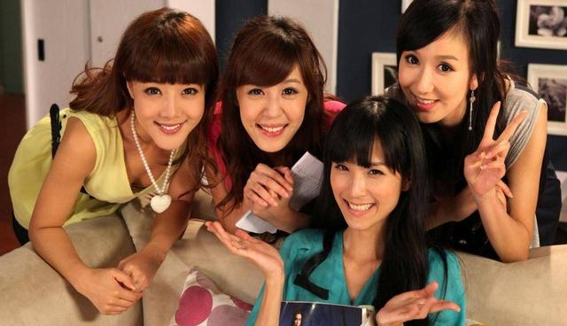 整形失败去世的女明星(12位被整形毁掉的女星)(19)