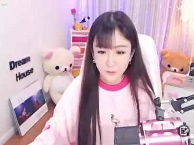 yy夏可可车祸事件（YY百变女王夏可可8月31终于回归）(5)