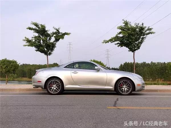雷克萨斯ls430老款顶配（一台内功深厚的雷克萨斯小车）(6)
