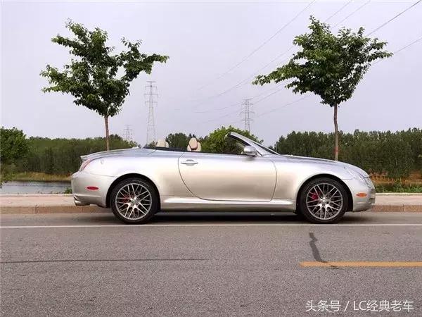 雷克萨斯ls430老款顶配（一台内功深厚的雷克萨斯小车）(7)