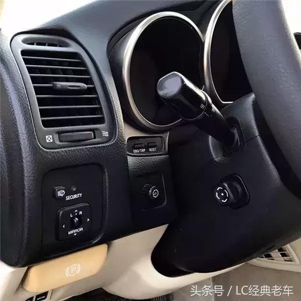 雷克萨斯ls430老款顶配（一台内功深厚的雷克萨斯小车）(20)