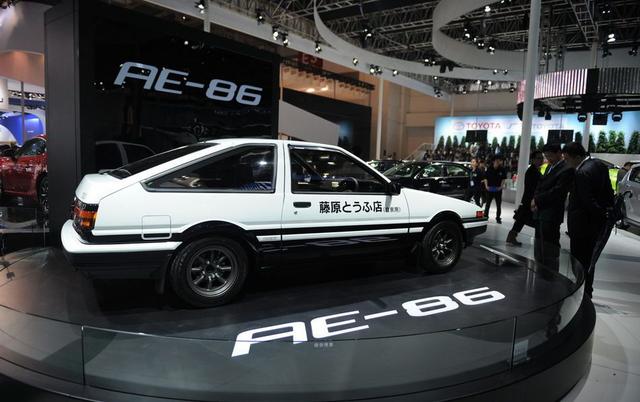 丰田ae86缺点（AE86深得年轻人喜欢）(6)