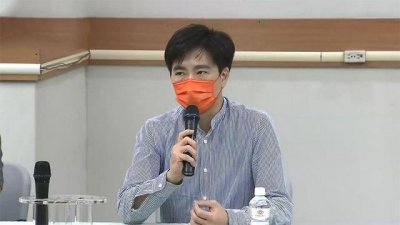 ​林志颖首次开口回应车祸的细节，林志颖意识清楚