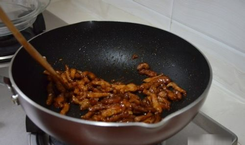 糖醋里脊的详细做法,糖醋里脊的做法图10