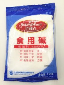 ​食用纯碱可以做什么（食用纯碱作用）