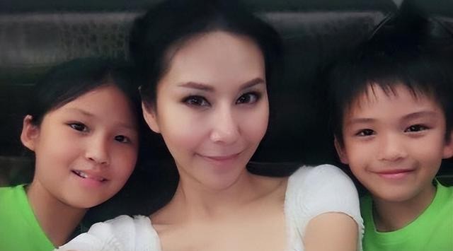 王栎鑫老婆富二代（明星的奇葩婚姻盘点）