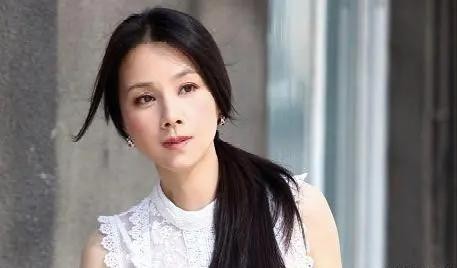 何琳和陈坤什么关系（何琳为陈坤生子被误会多年）