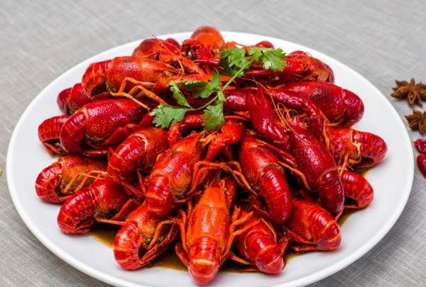 龙虾怎么做才好吃,龙虾怎么做好吃又简单图2