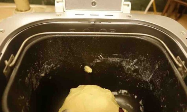 用面包机怎么做面包,全自动面包机做面包时间图6