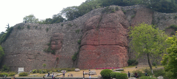 石头城是哪个城市,石头城属于哪个城市的别称图1