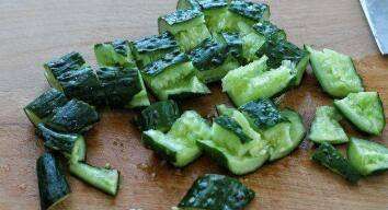 猪嘴蘑怎么吃,20200404是什么日子图2