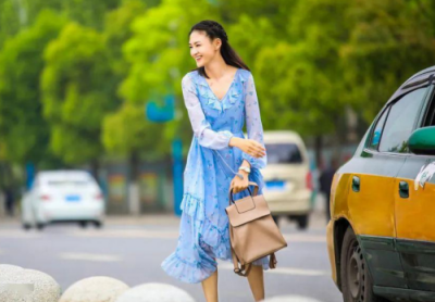 ​花繁叶茂欧阳采薇的扮演者是谁？
