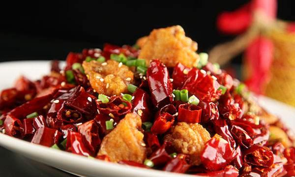 辣子鸡丁的正宗做法窍门,辣子鸡丁的家常做法最正宗的做法窍门图8
