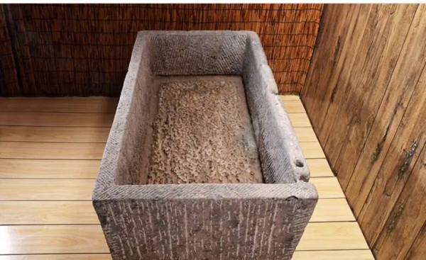 牛槽的尺寸多少为好,牛槽尺寸及高度图1