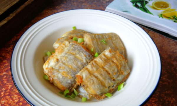 干煎带鱼怎么做,干煎带鱼的做法图片图2