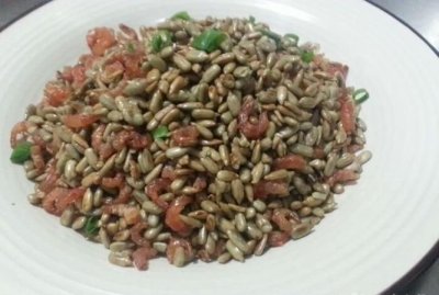 ​鸡瓜子怎么炒好吃,炒原鸡瓜子怎么做好吃