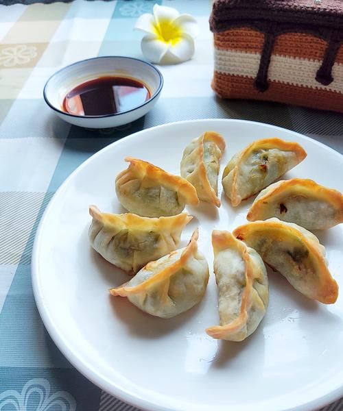 烤箱烤饺子多长时间