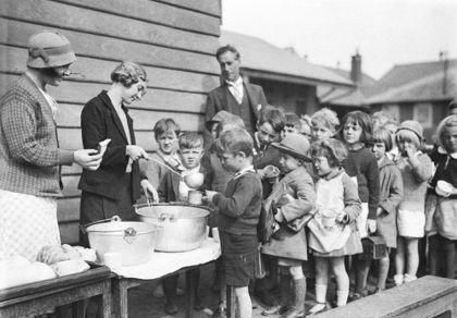 世界上人口最多的国家,美国是不是世界上最富裕的国家?图2