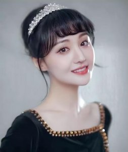 ​郑爽个人资料简介 一年后再看她，她很可恨，也很可悲