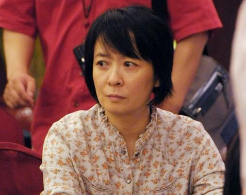 演员董子健：妈妈是王京花，19岁一炮而红，他的家庭不简单