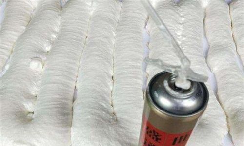 发泡胶干了最好的去除方法车