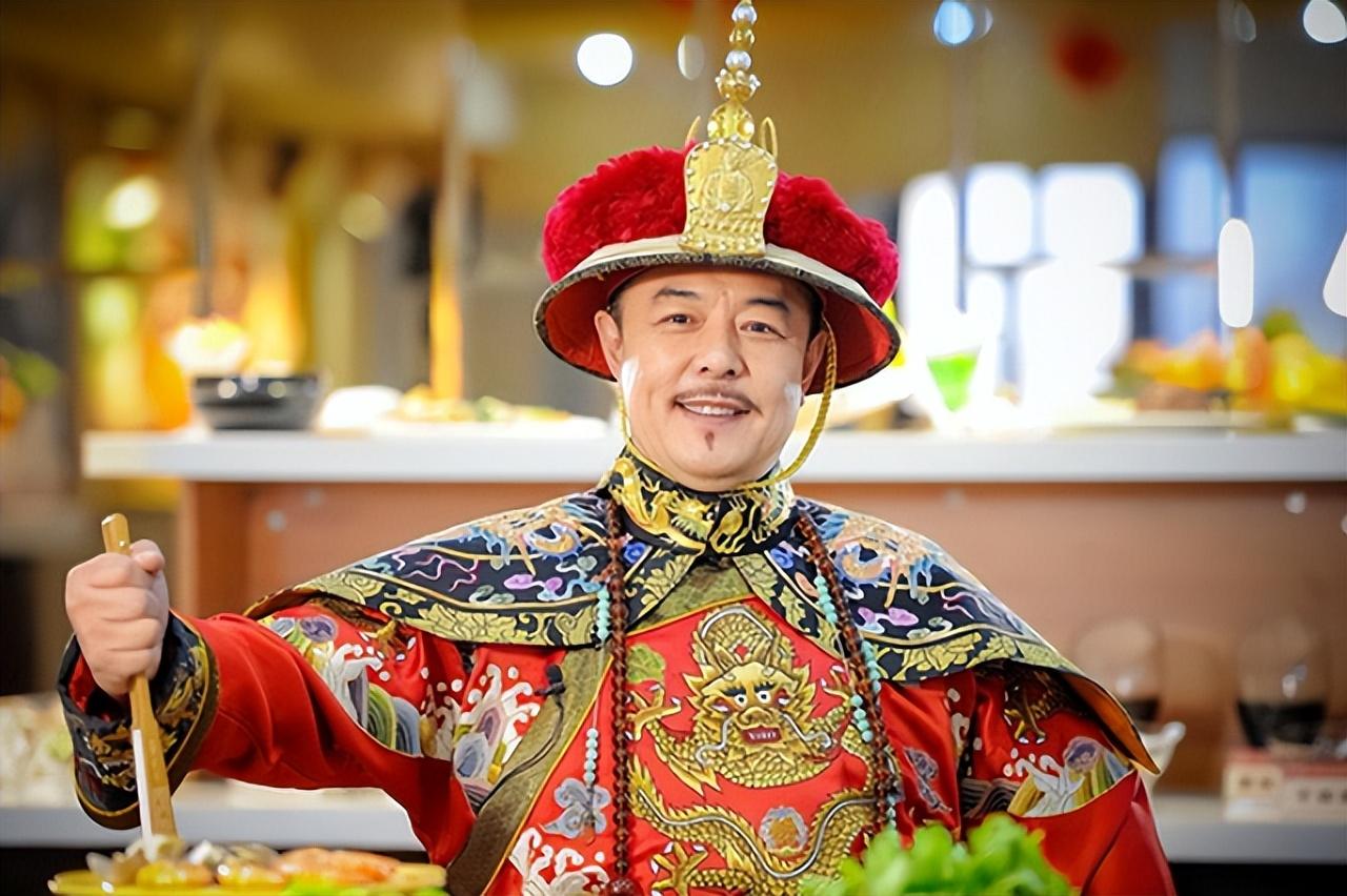 张铁林个人资料 事实证明,英国国籍的他,早已走向另一条大道