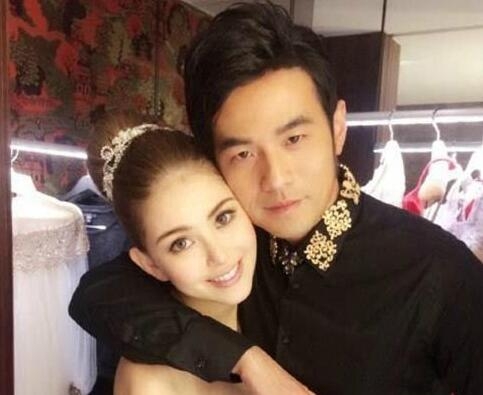 昆凌个人资料：嫁大14岁歌手周杰伦，婚后连生三胎，如今一家五口其乐融融