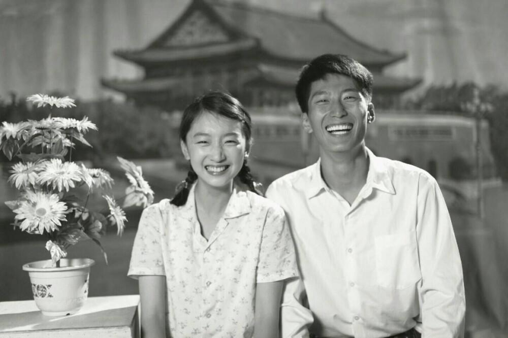 周冬雨是谁(“草根影后”周冬雨:18岁成名,29岁“封神”,她凭什么?)