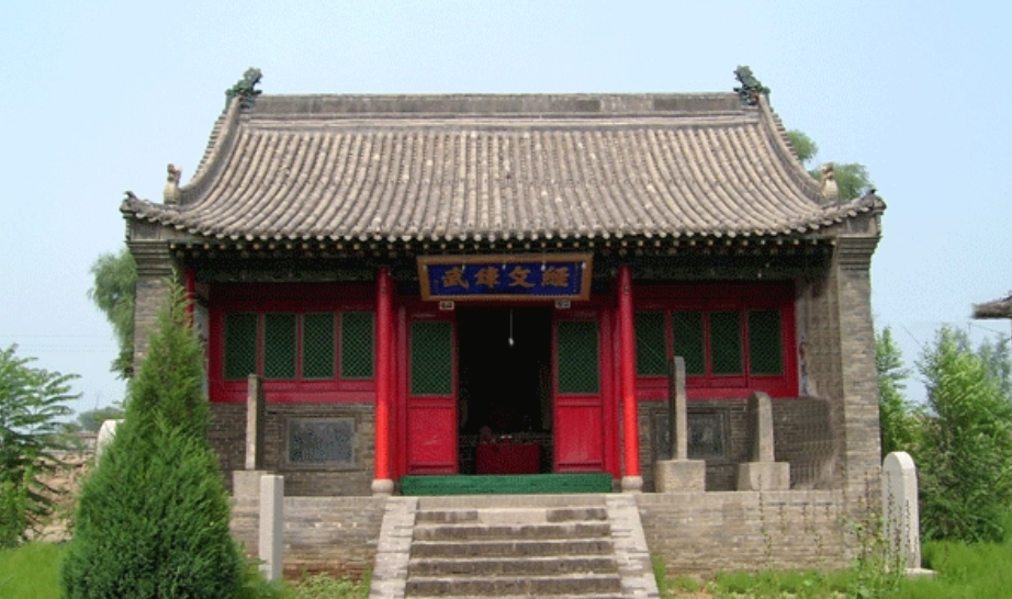 狄青是谁(狄青:20年精忠报国,50岁客死他乡,北宋第一名将,到底因何而死)