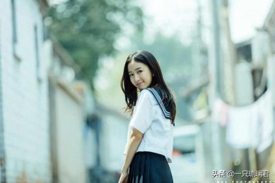 ​刘美含多高： 高考保送，快女全国十五强，却因身高一米五惹争议