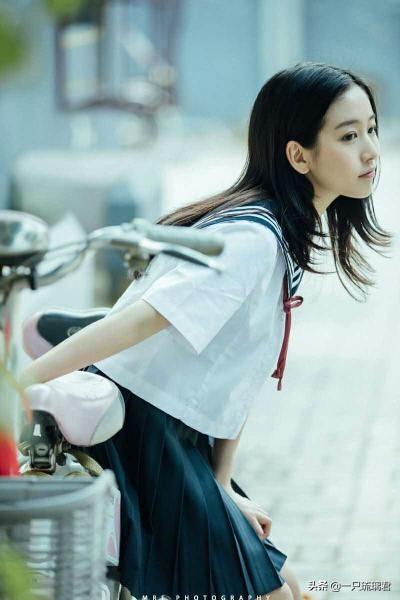 刘美含多高： 高考保送，快女全国十五强，却因身高一米五惹争议
