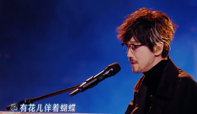 周传雄，拥有许多经典歌曲，上了这么多综艺，为什么就是不能翻红？