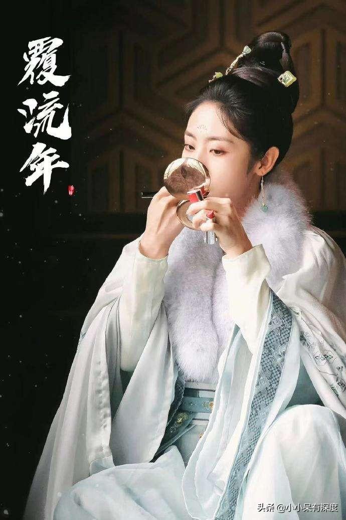 又被邢菲近照美到了，清新气息扑面而来，这身打扮我太喜欢了
